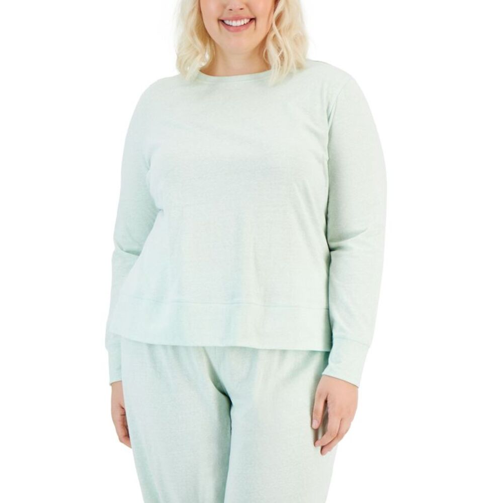 Plus Size Retro Long-Sleeve Top